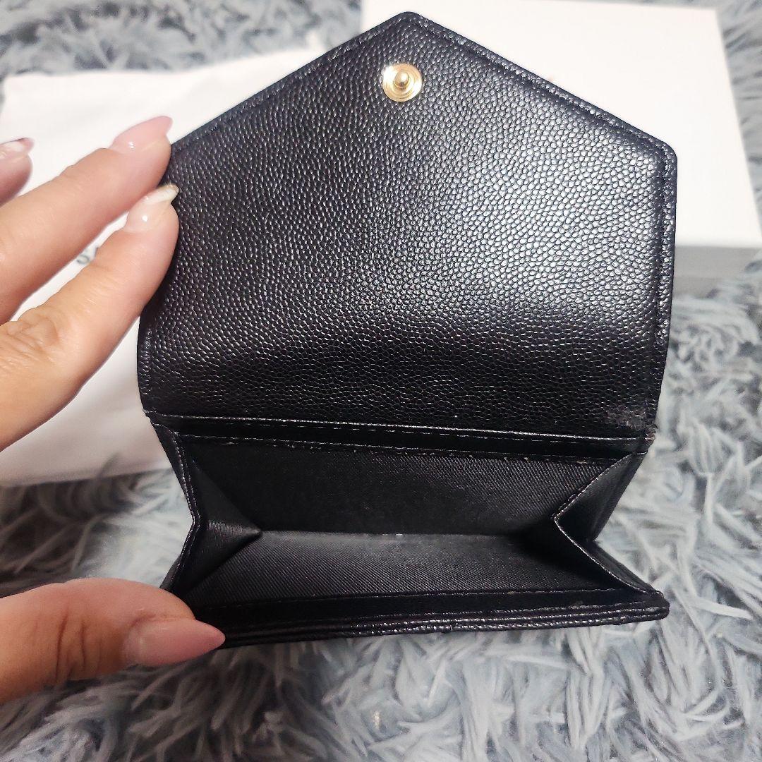 日曜日の夜限定割‼️ Yves Saint Laurent 三つ折り財布