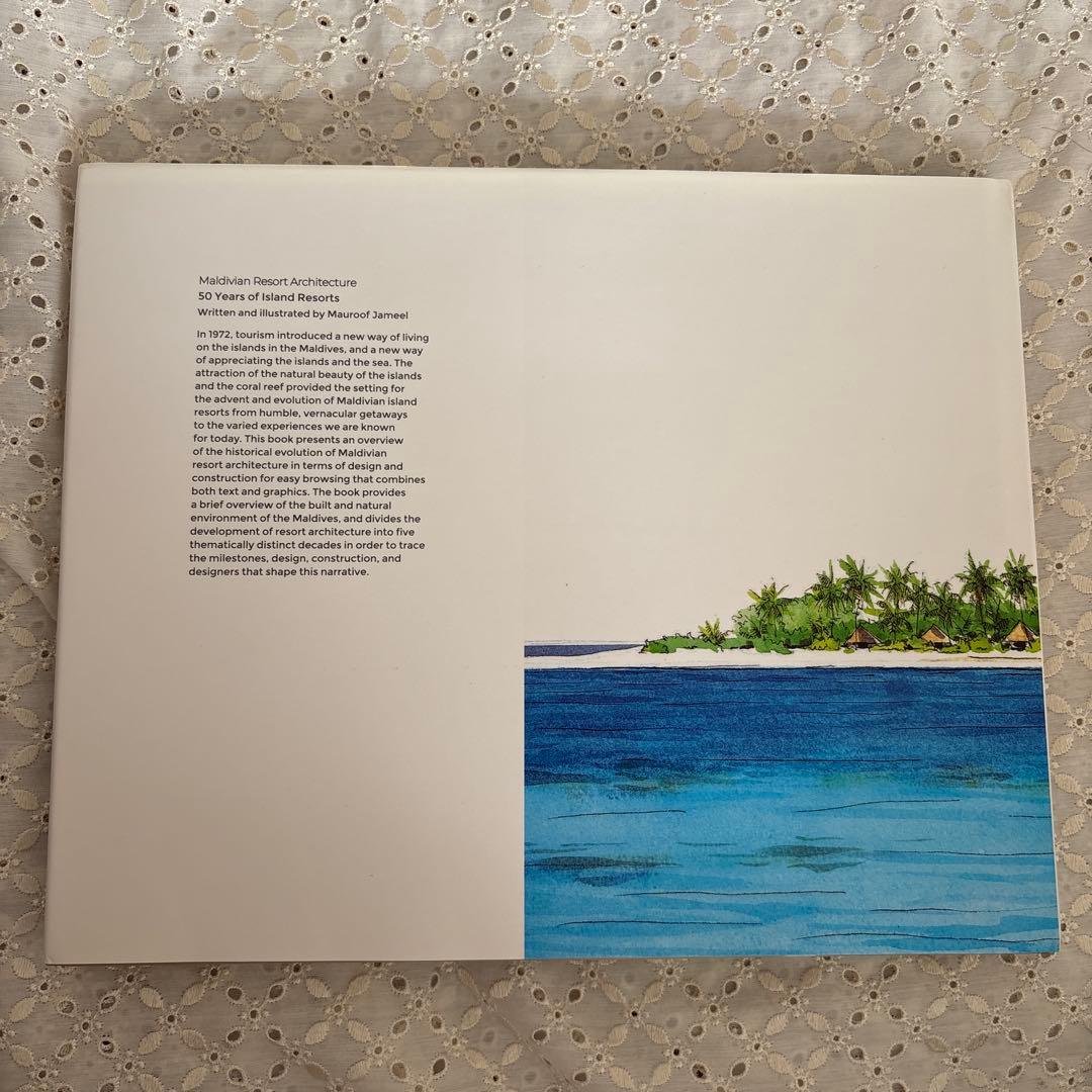 洋書 Maldivian Resort Architecture 50 Years
