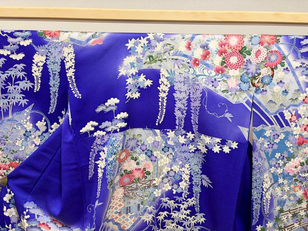A5 ◆着物くつろぎ 花々模様 青紫色系 正絹 袷 振袖 着物 K10