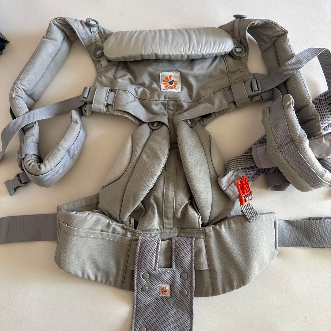 美品ergobaby OMNI 360 抱っこひも グレー