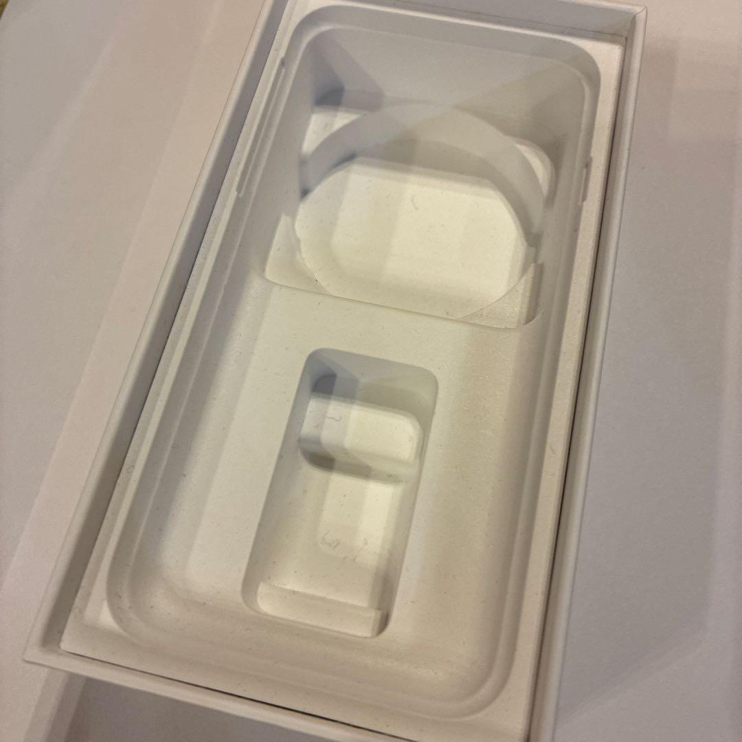 Apple iPhone SE (第2世代) ブラック
