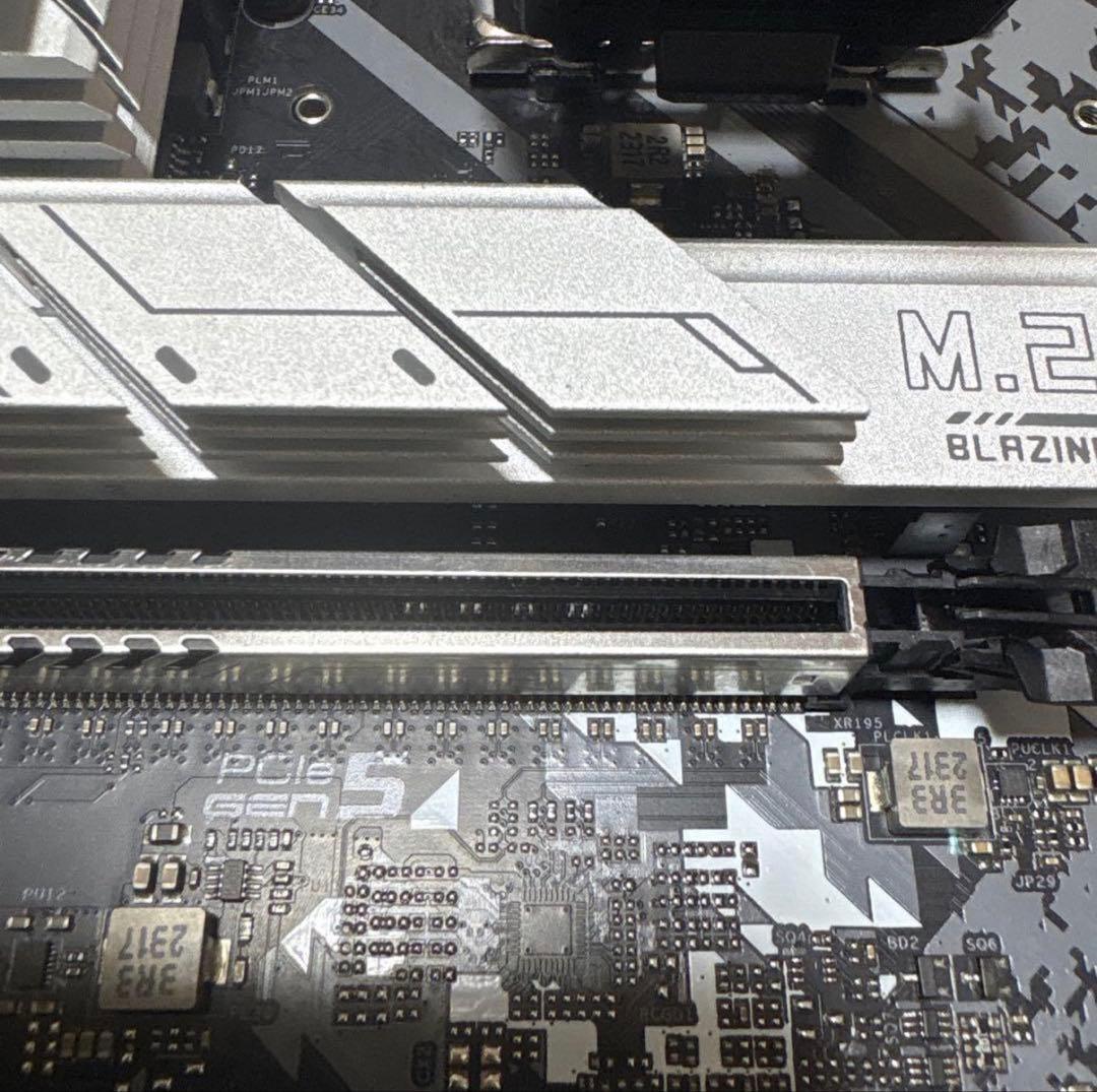 ASRock Z790 STEEL LEGEND WIFI 水冷ブロック付き
