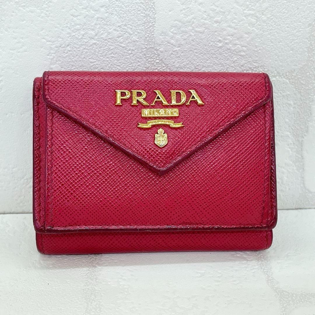 美品✨プラダ PRADA 三つ折り 折財布 サフィアーノ Wホック レッド