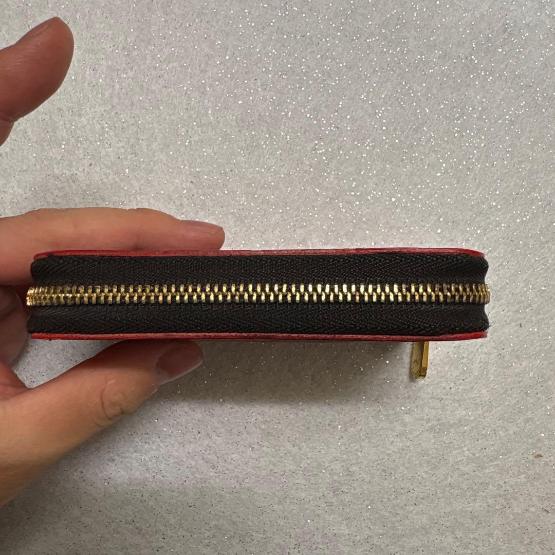 ルイヴィトン　LOUIS VUITTON ジッピーパース　二つ折り財布