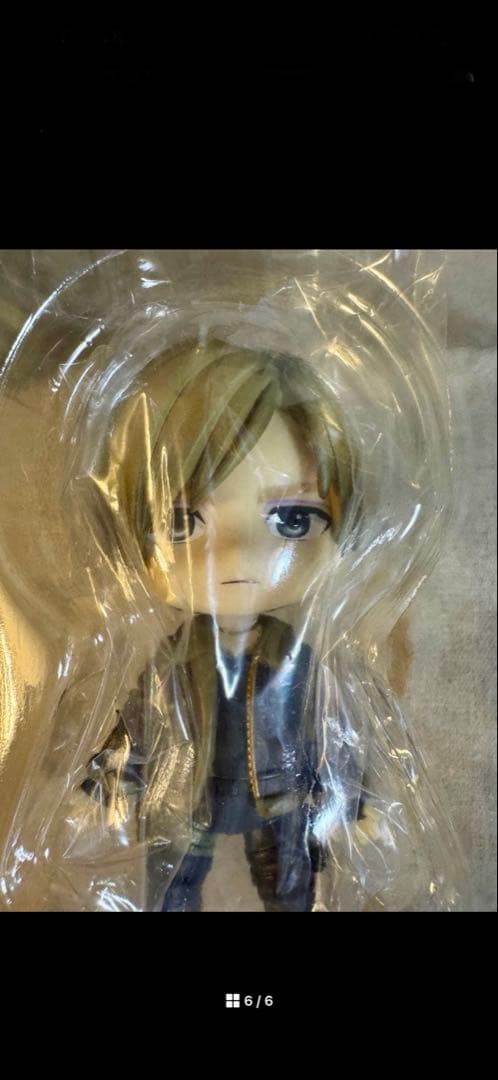 ねんどろいど2337 バイオハザード　レオン　　アクションフィギュア