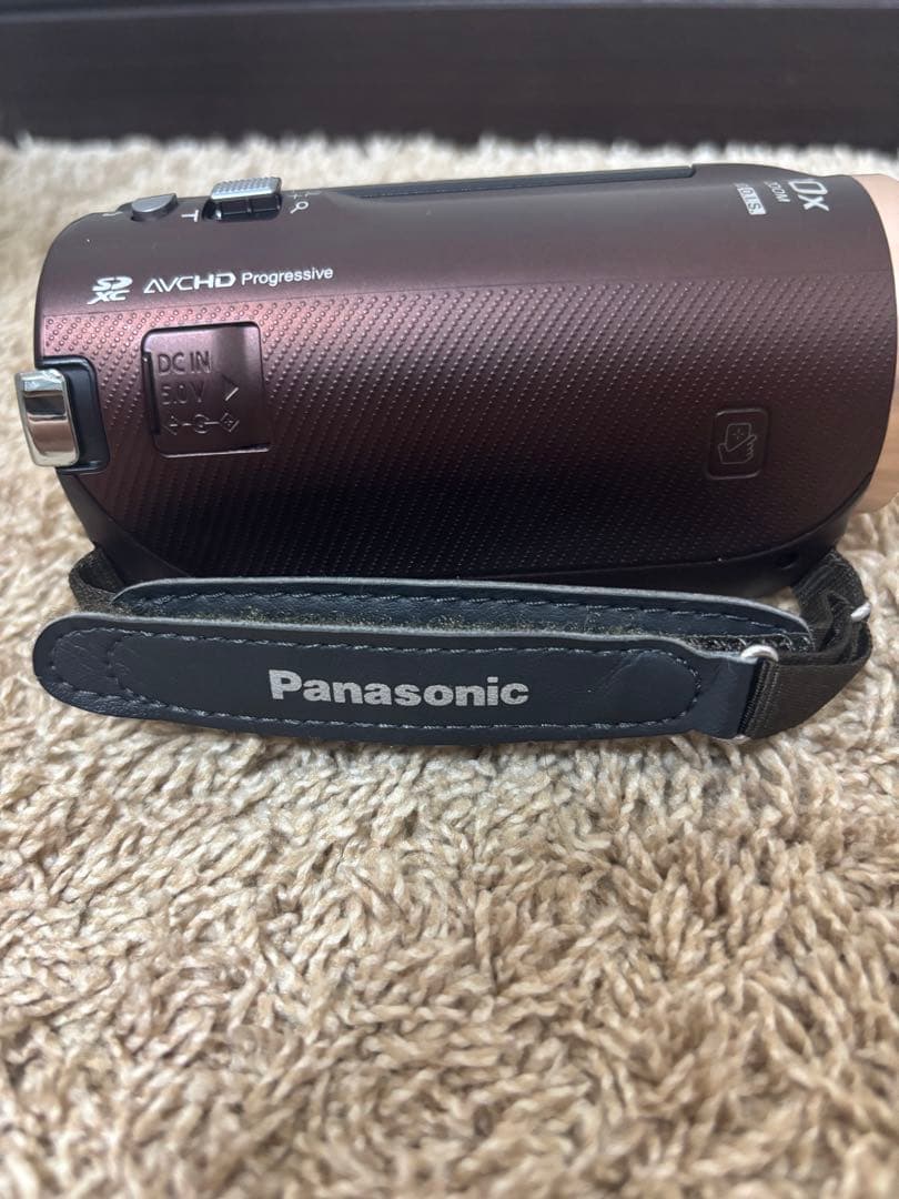 Panasonic HC-V520M ビデオカメラ　ケース付き