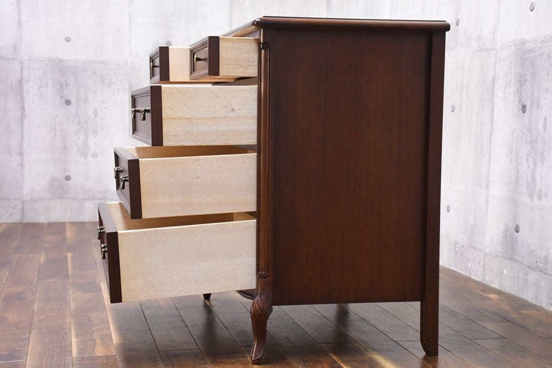 EEK10 Sri Tokai 東海家具 Holly Chest ホリーチェスト