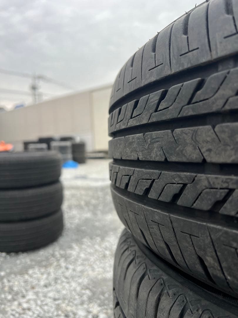 セイバーリング　sl201 205/55r16 21年　22年