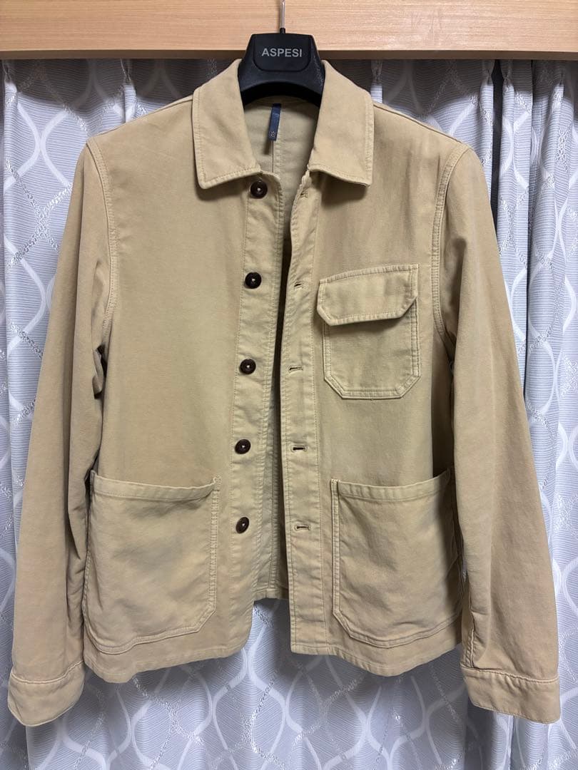 モンテドーロ ベージュ カバーオール 胸ポケット付き