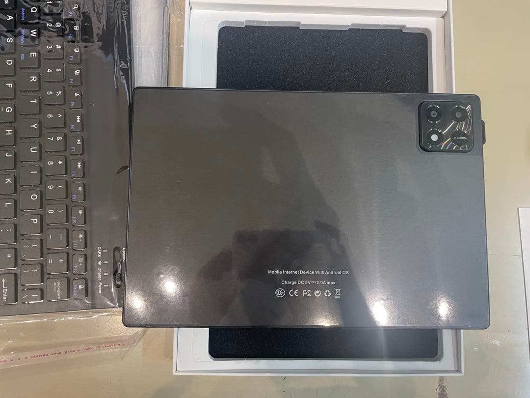 Androidタブレット キーボード付 ほぼ未使用