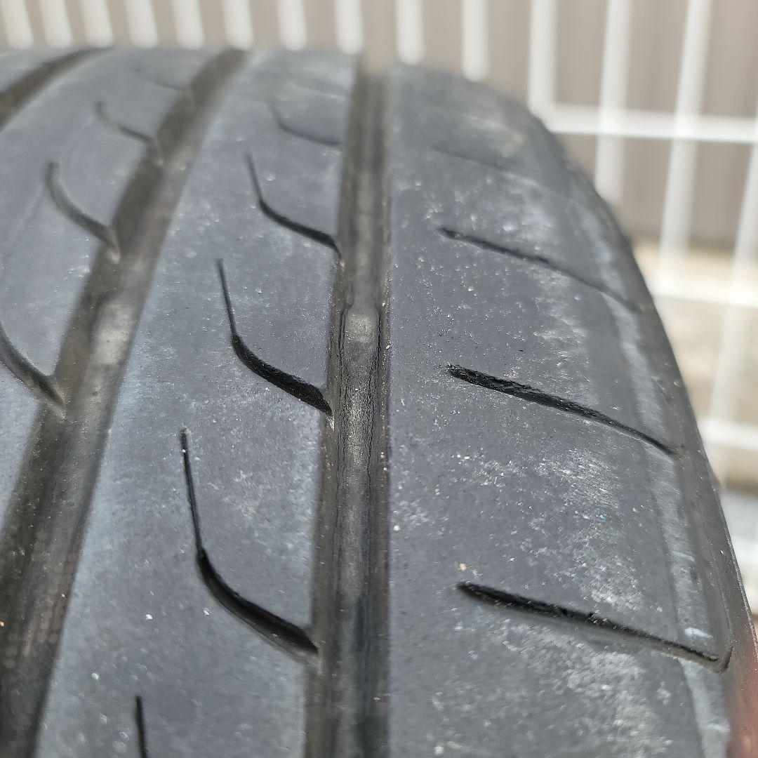 ブルーアース RV-02 225/40R19
