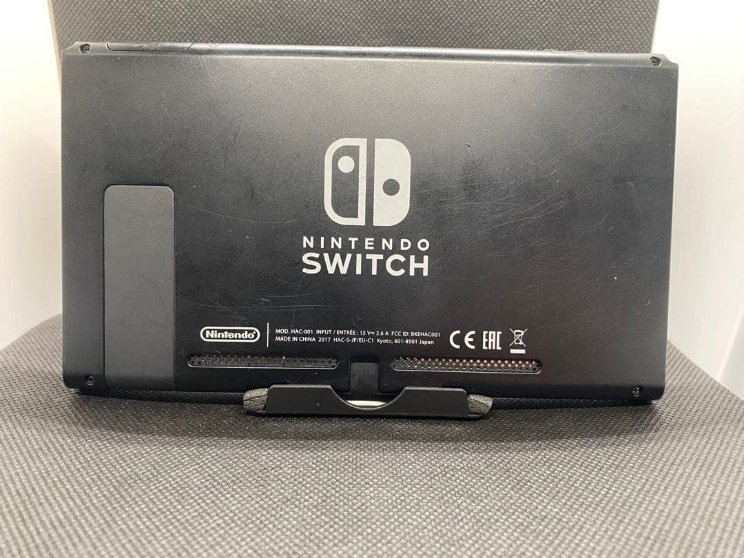 レ*様 Nintendo Switch 本体