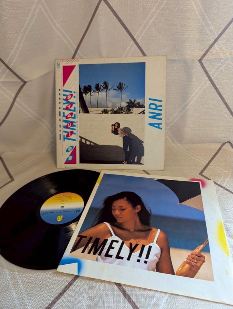 ANRI TIMELY!! レコード