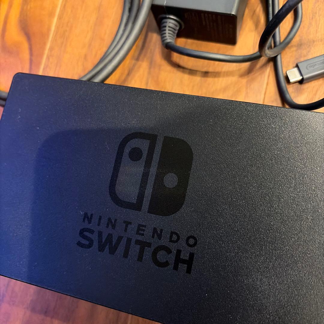 Nintendo Switch 本体 イエロー/ブルー/レッド