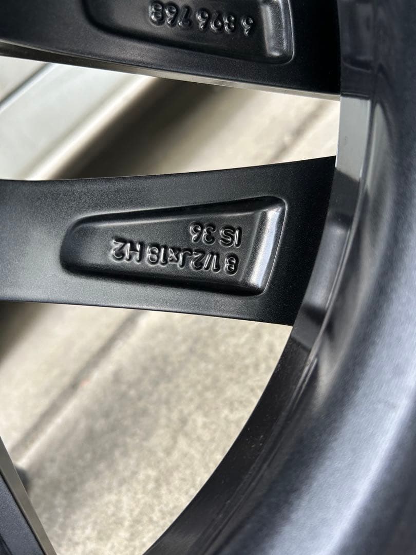 4シリーズ、5シリーズ(G26.G30)用純正スタッドレスセット