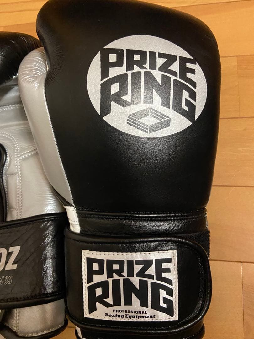 【新品】PRIZE RING 10オンスボクシンググローブ　黒×シルバー本革製