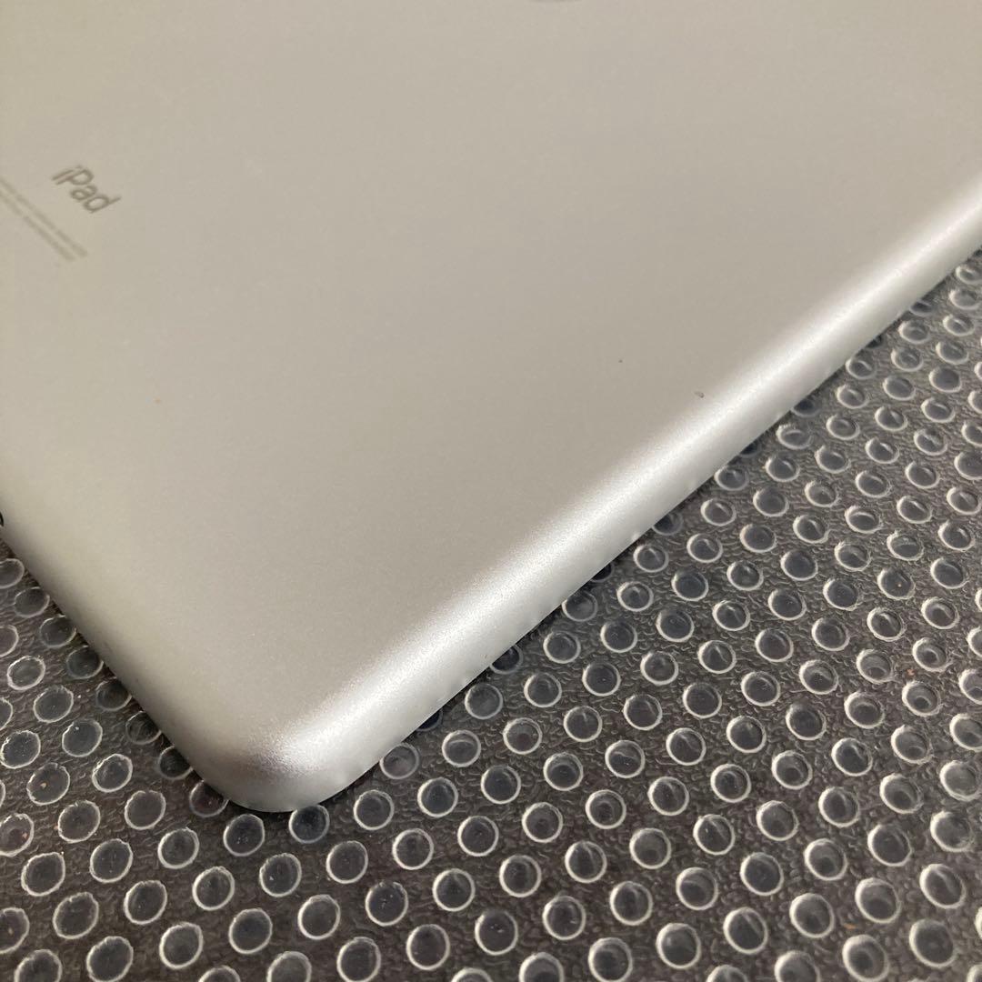 621【早い者勝ち】iPad8 第8世代 32GB WIFIモデル☆