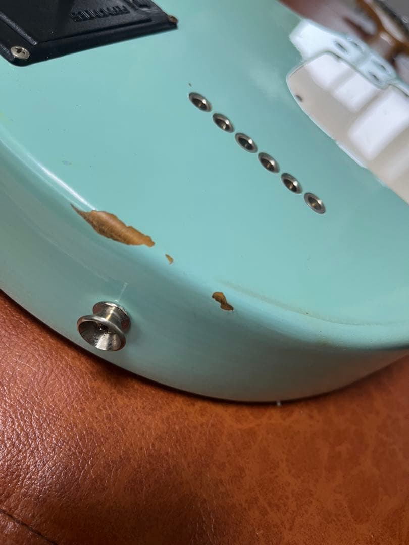 そうさん　fernandes zo-3ミントグリーン 内蔵スピーカー付き