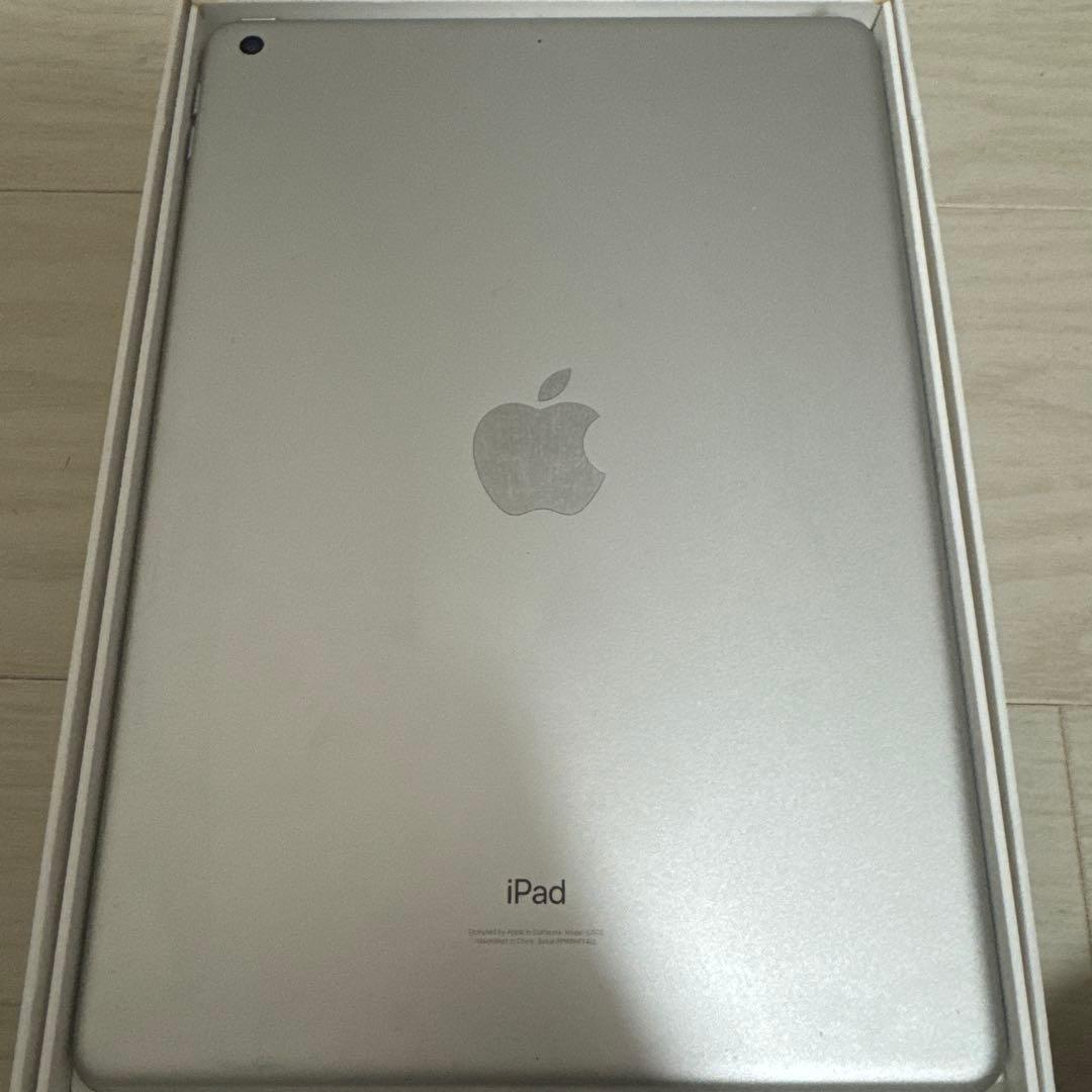 iPad第9世代　シルバー　最大容量96%