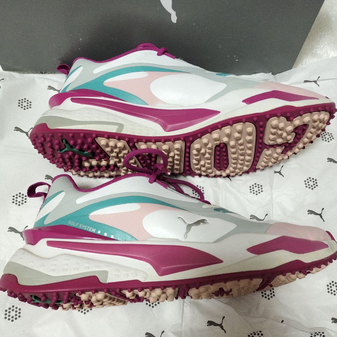 PUMA ゴルフシューズ24.5cm 女性用 ホワイト/ピンク/グリーン