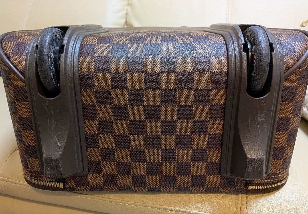 LOUIS VUITTON　ダミエペガス45キャリーケース