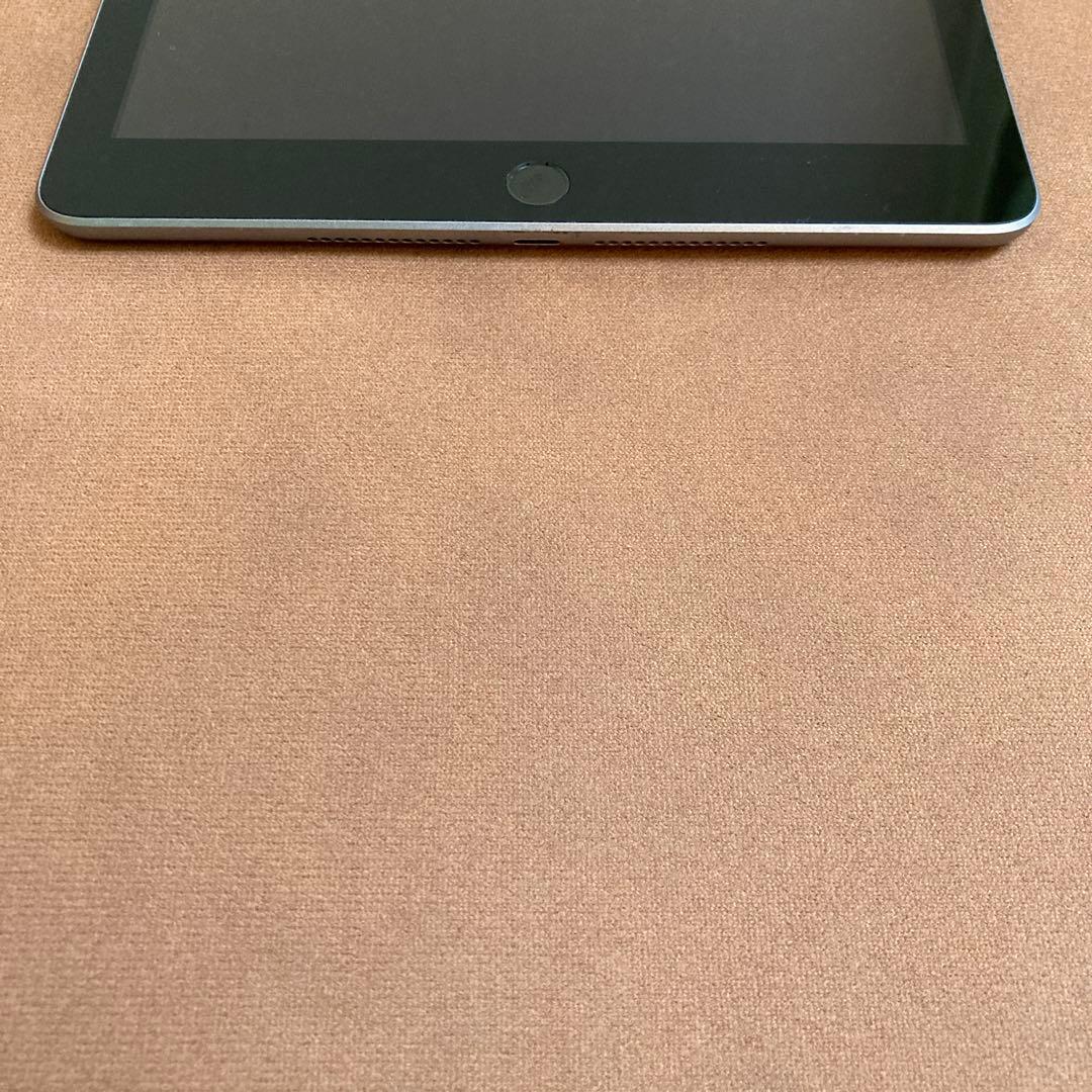 801【早い者勝ち】iPad5 第5世代 32GB WIFIモデル☆