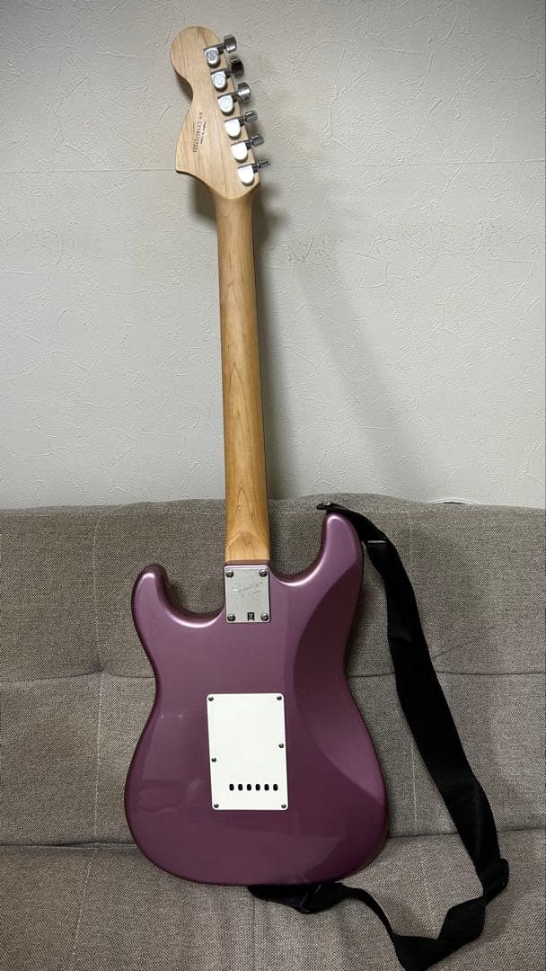 タータン様　　　Squier Fender エレキギター