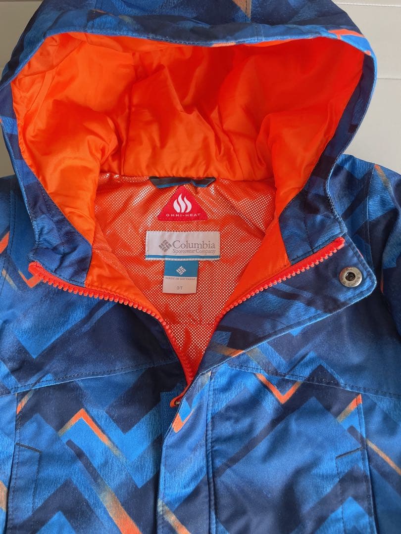 【美品】Columbia 子ども用ウェアセット　3T