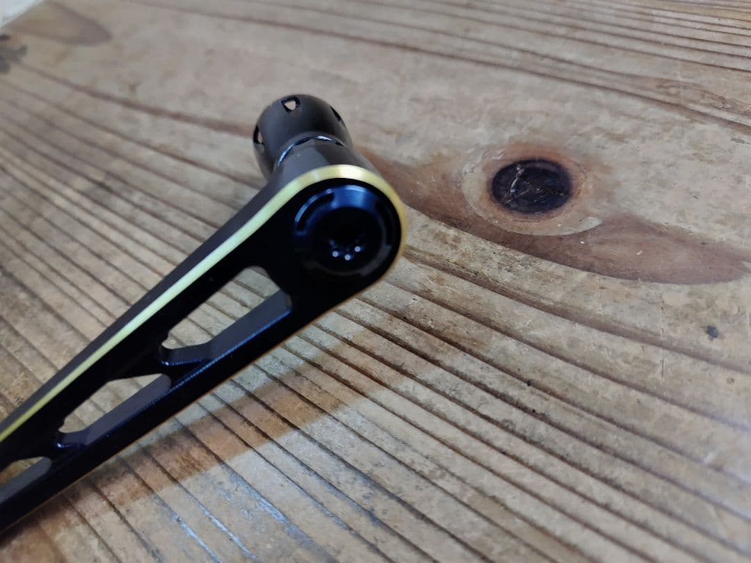ゴメクサス パワーハンドル ダイワSWシリーズ対応 90mm 中古美品