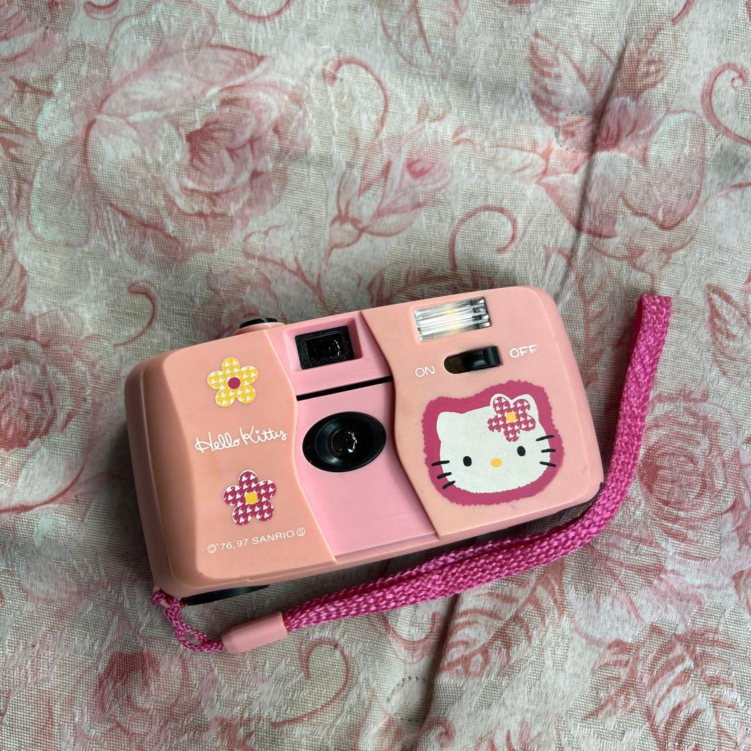 【超貴重】ハローキティ　フィルムカメラ　サンリオ