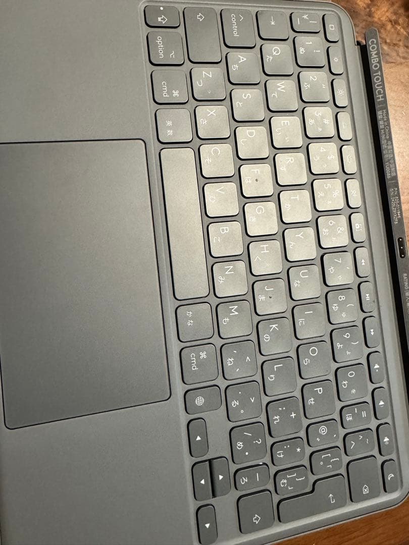 Logicool Combo Touch iPad Airケース
