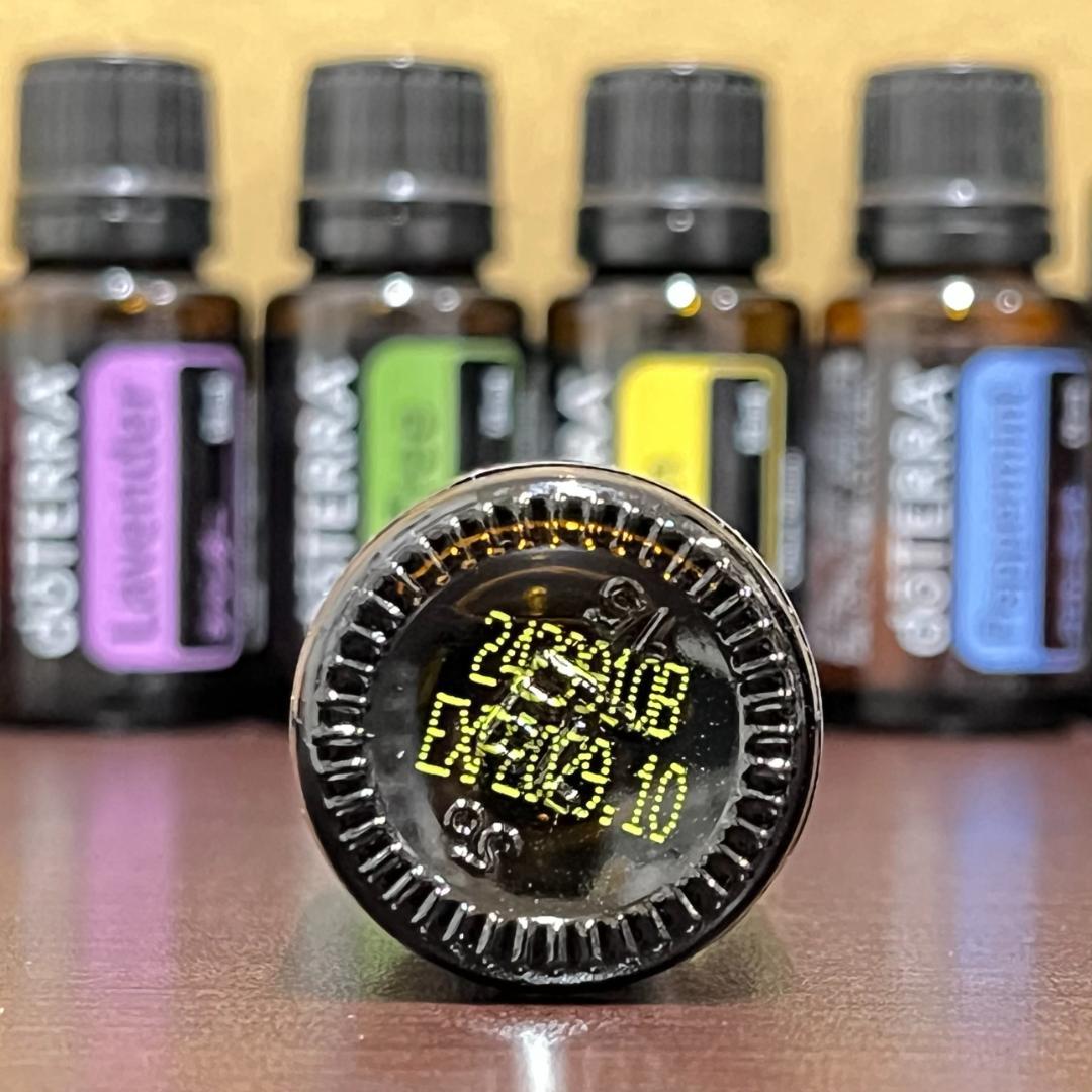 【新品・未使用】dōTERRA　フランキンセンス　15mL