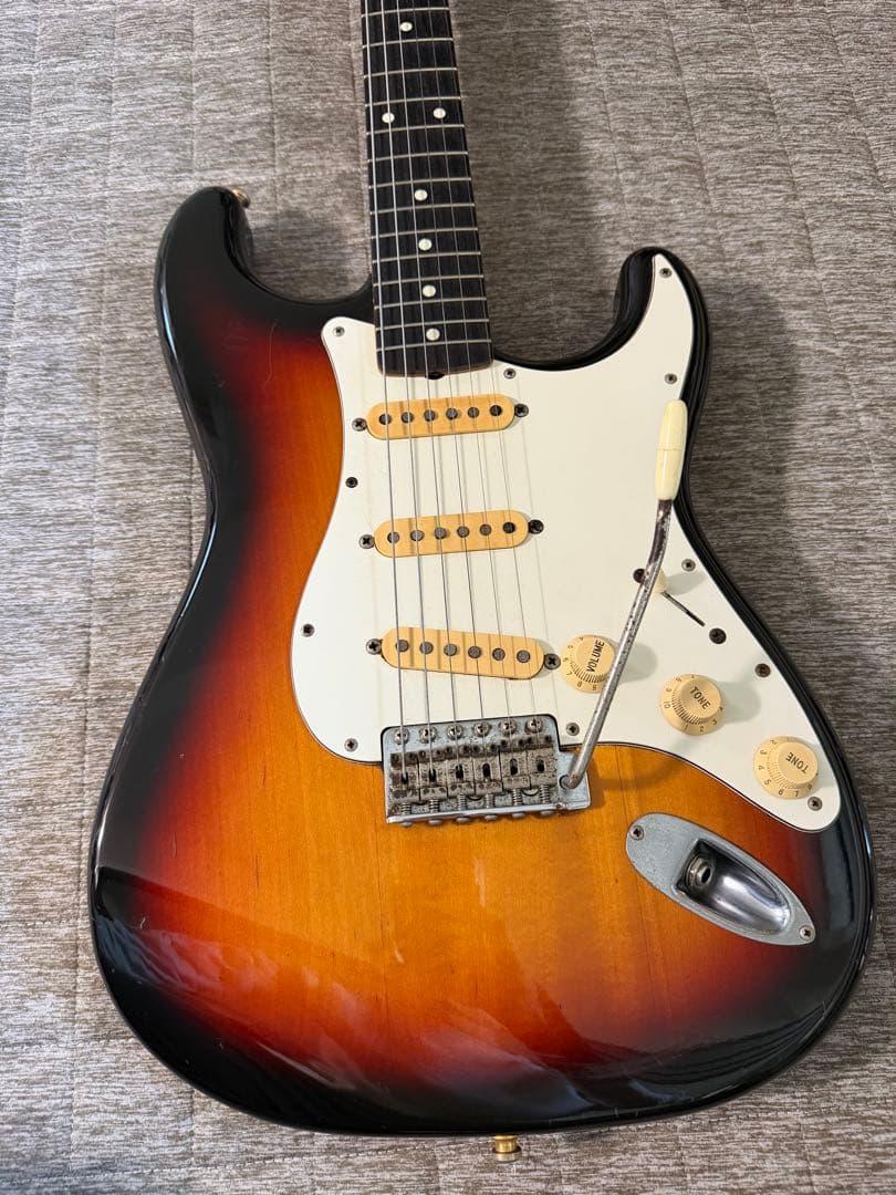 Fender Japan【フジゲン製】Eシリアル ストラトキャスター