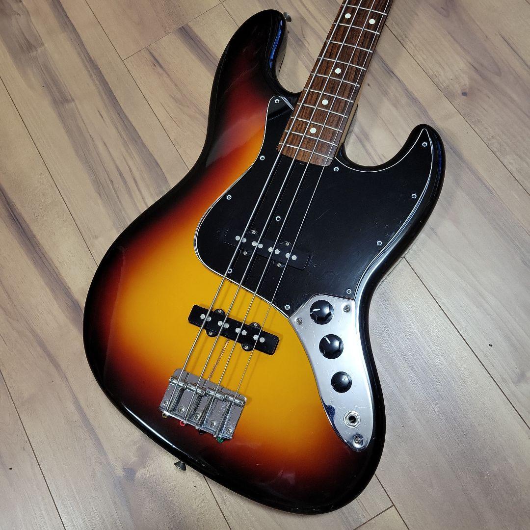 S*9様 【Squier】 Silver Series ジャズベース 美品 希少