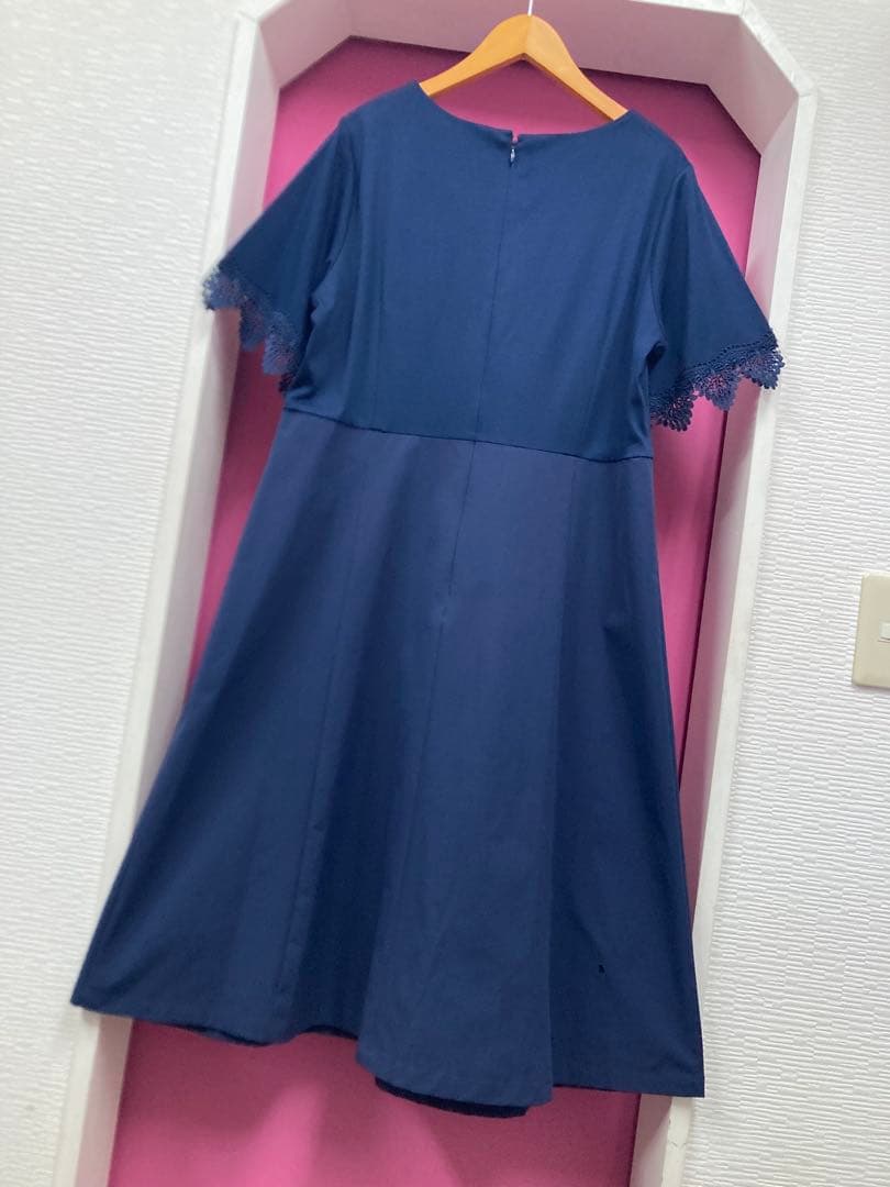 スーパービューティー♡ スーパービューティー♡ 襟元レース使いウェスト切替ワンピ