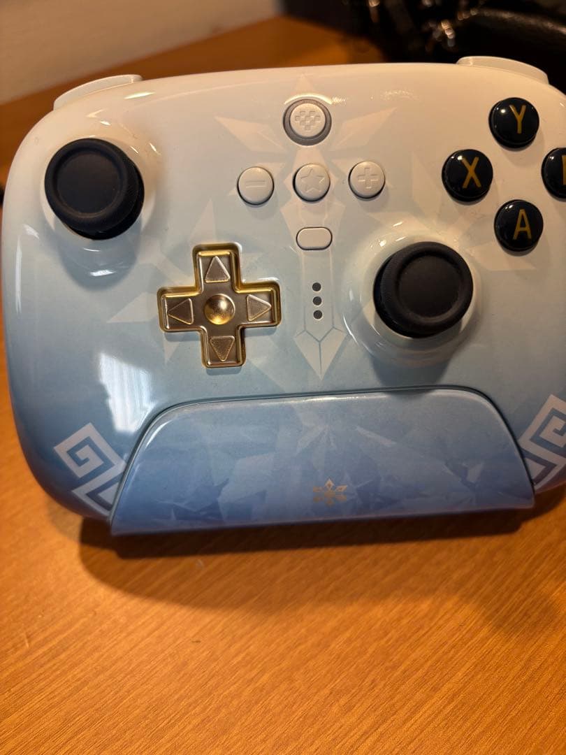 レア8BitDo Ultimate 2.4Gワイヤレスコントローラー 重雲 原神