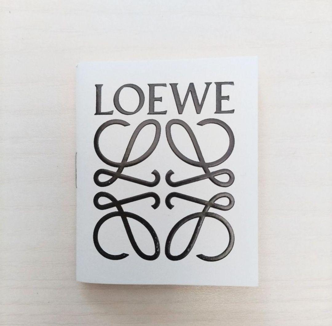 ロエベ LOEWE 三つ折り財布【美品】