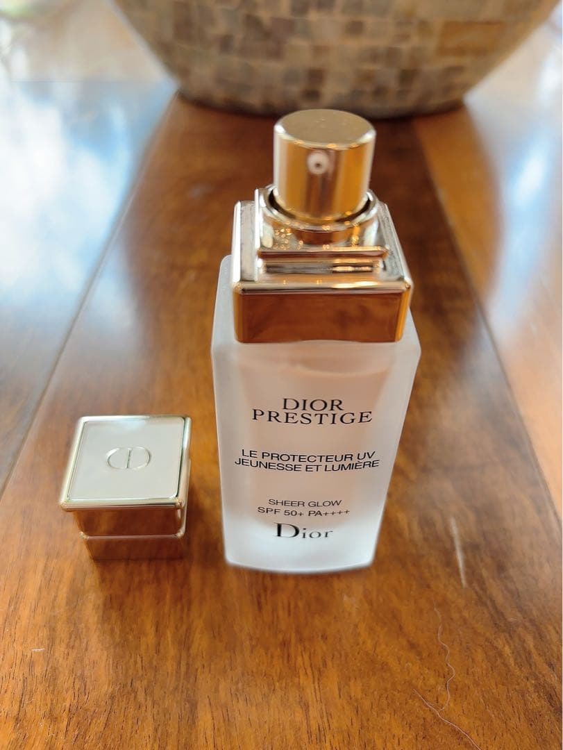 ディオール　Dior プレステージ ホワイト ル プロテクター UV ルミエール