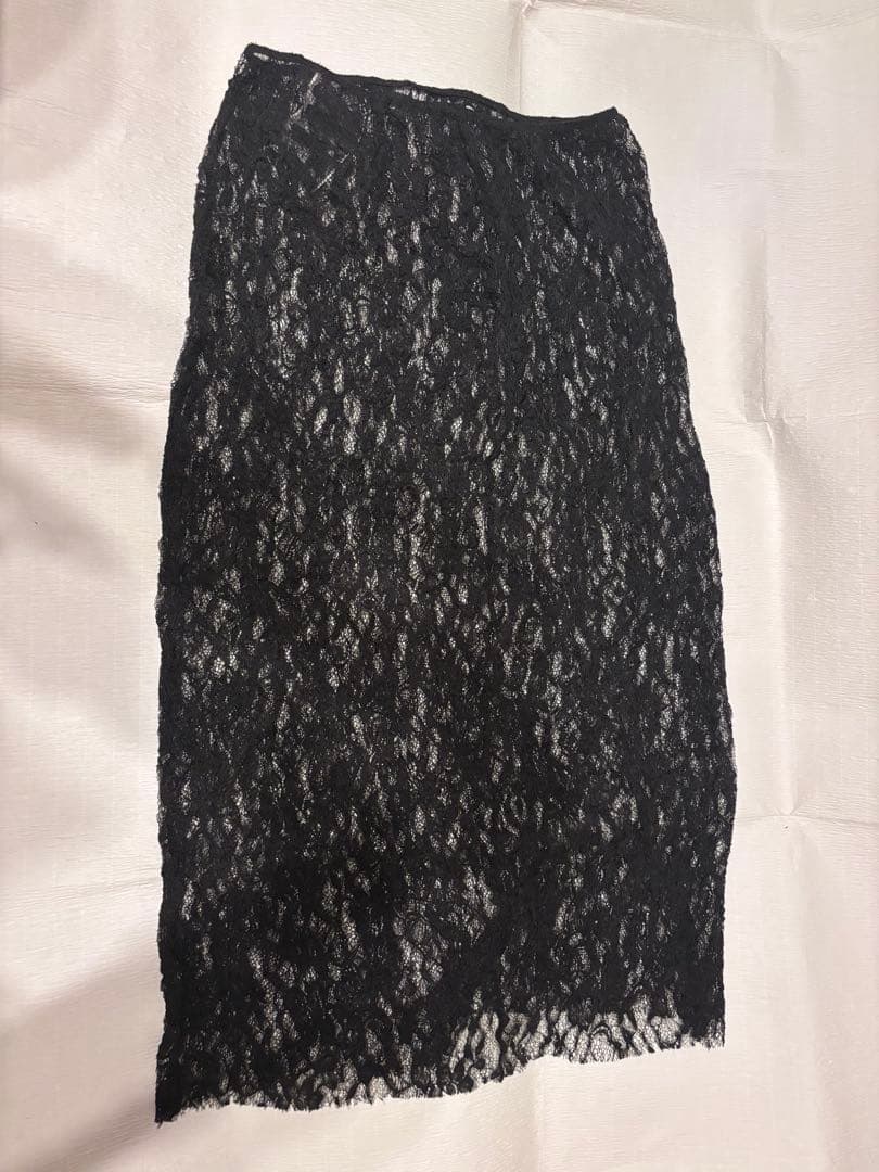 グラスレーススカート　ブラック