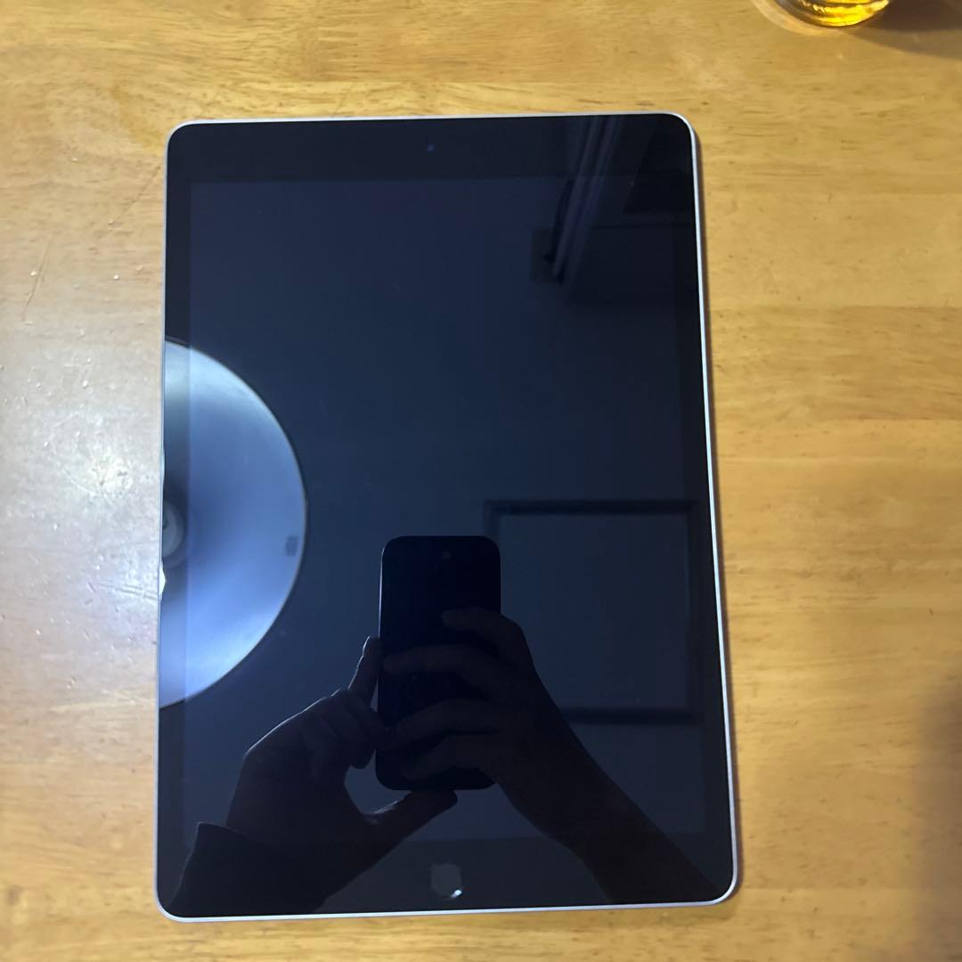 【匿名配送】【極美品】iPad 第9世代 WiFiモデル 64GB 箱◎