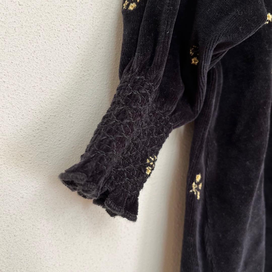 bebe organic ベロアワンピース　2Y
