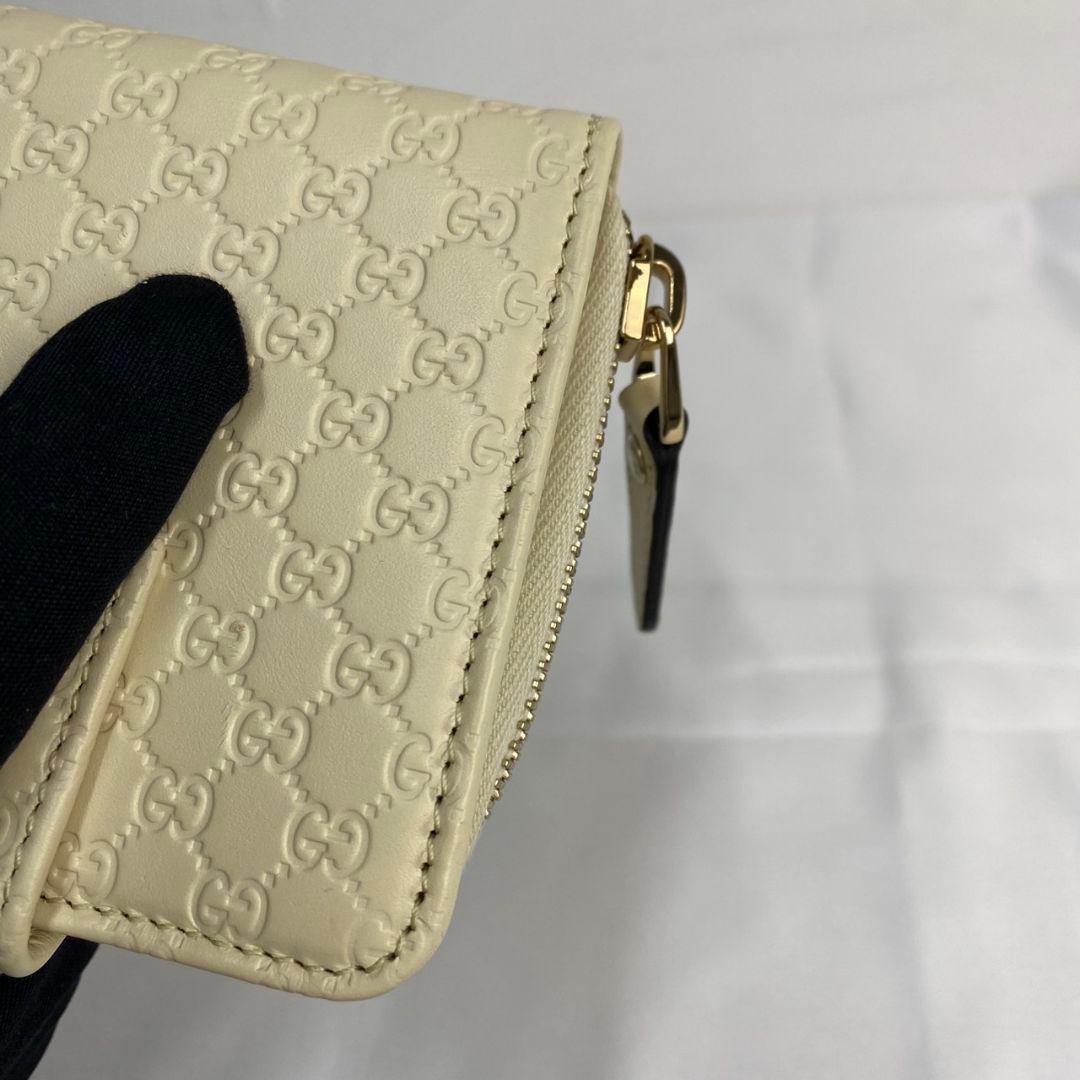 ✨️未使用品✨️グッチ シマ 二つ折り財布