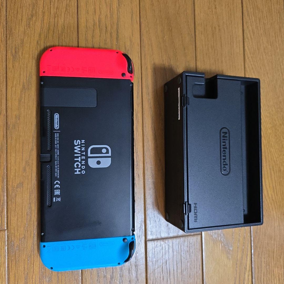 Nintendo Switch ネオンブルー/ネオンレッド 本体+ポーチ