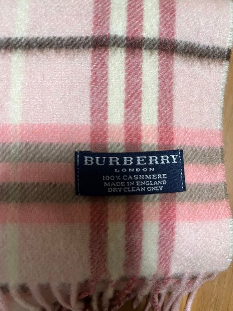 BURBERRY ピンク チェック柄 マフラー