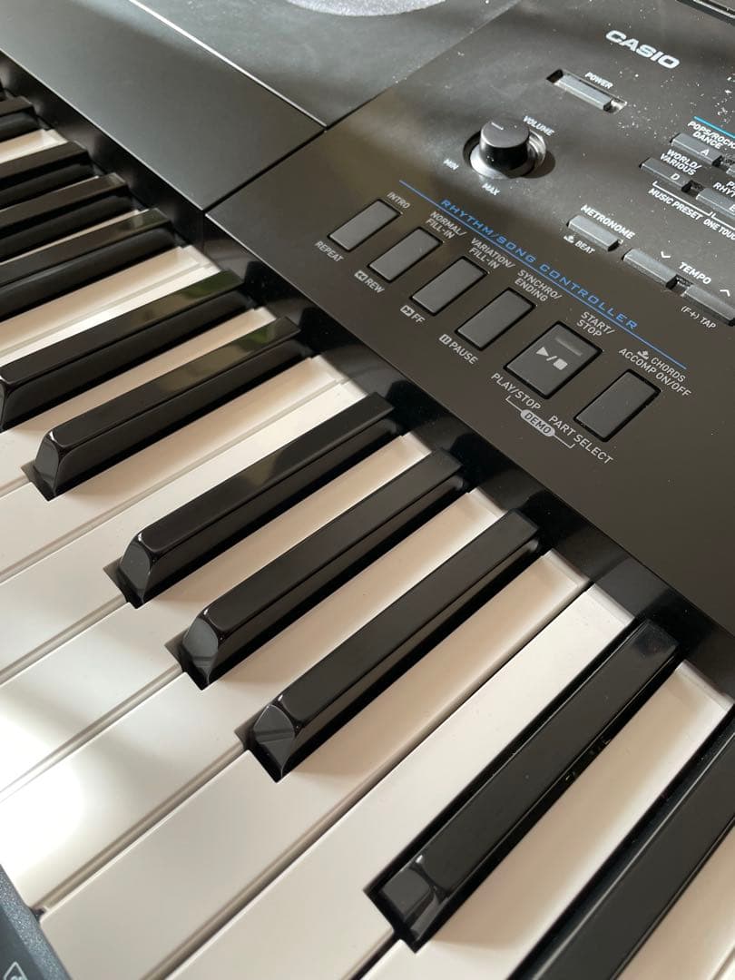 CASIO WK-6600 76鍵盤 電子キーボード 譜面台・ACアダプター付