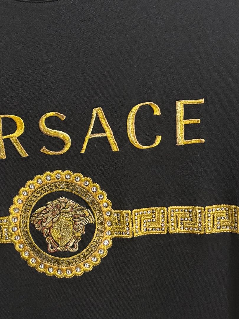 VERSACE メデューサラインストーン刺繍Tシャツ