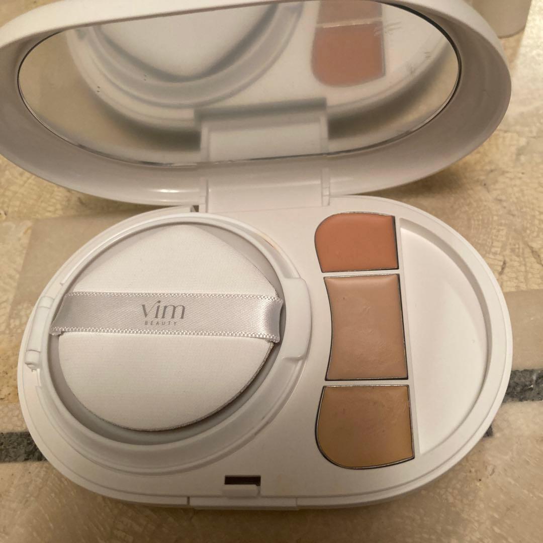 vim beautyクッションファンデ .下地.フェイスパウダーどれもほぼ新品！