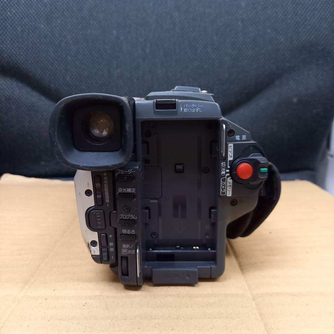 SONY ソニー DCR-TRV225 ビデオカメラ【ジャンク】【動作未確認】