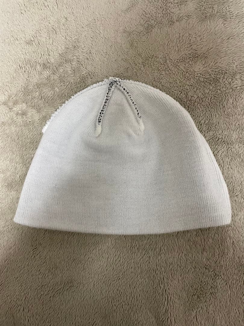 り*こ様 【正規品・完売品】afb ビーニー ニット帽 ホワイト 星