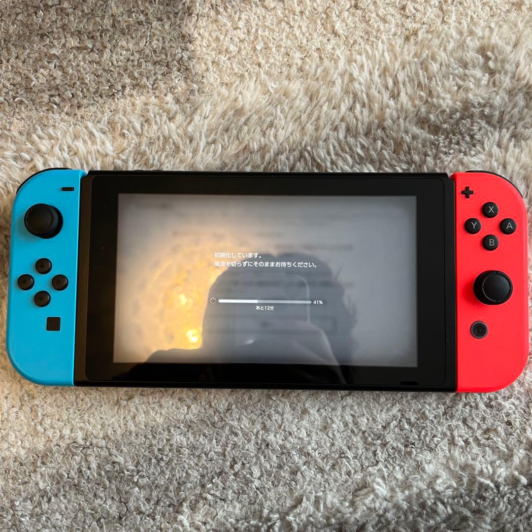 Nintendo Switch 本体（付属品すべて純正・完備）